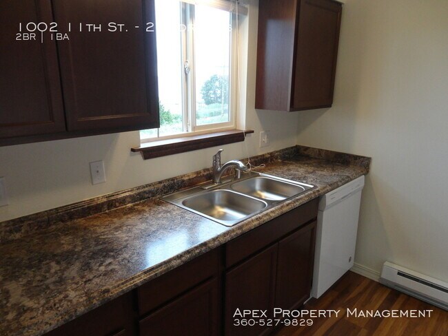 Building Photo - Island View Apartments