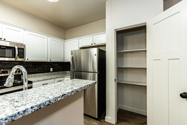 Building Photo - 2526 138th St