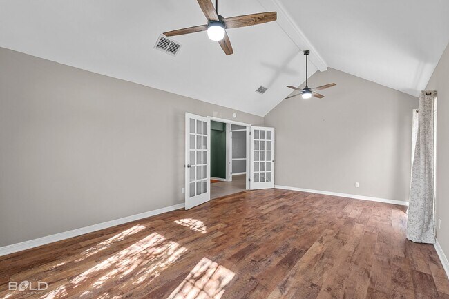 Building Photo - 6007 Cardinal Ln