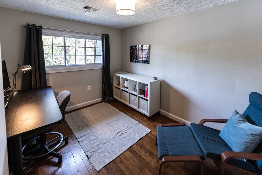 Office/Secondary Bedroom - 202 S Virginia Ave