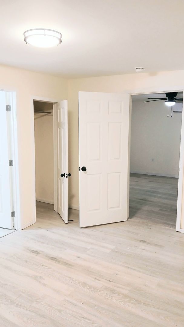 Building Photo - 408 Bowen Ave