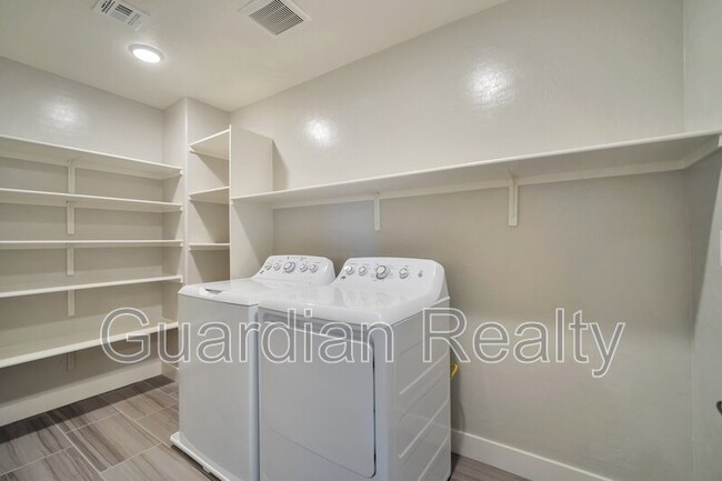 Building Photo - 759 Lighthall Ct