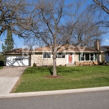 Building Photo - 6613 Southdale Rd