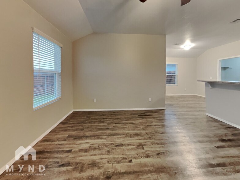 Building Photo - 1114 Flint Way