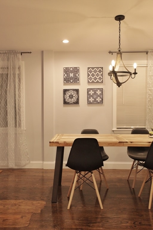 Building Photo - 291 Main St