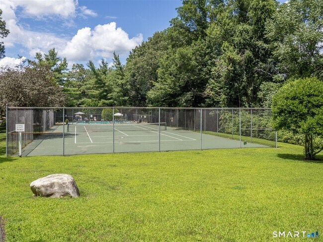 Building Photo - 36 Wilton Crst