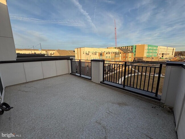 Building Photo - 139 Rubens Dr