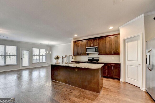 Building Photo - 5535 Lightheart Ct
