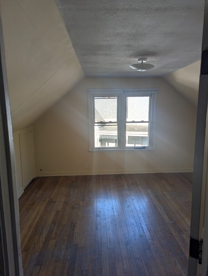 Building Photo - 4081 Clifton Ave