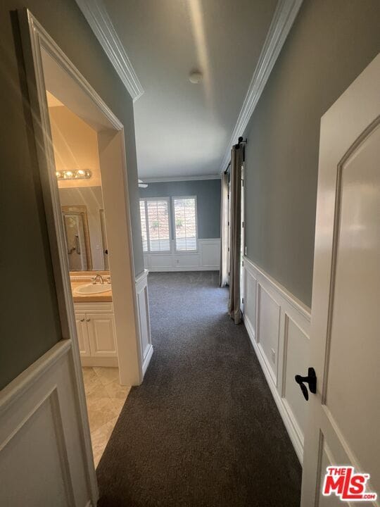 Building Photo - 4566 Via Del Rancho