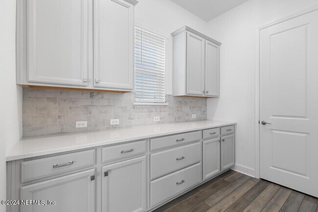 Building Photo - 116 Alston Dr