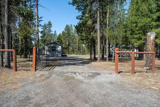 Building Photo - 53955 1st St