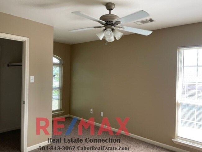 Building Photo - Sorry No Smoking and Pets Permitted with R...