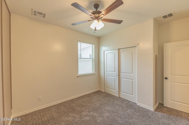 Building Photo - 2725 Mike Price Dr