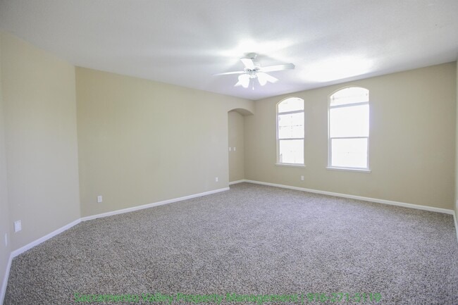 Building Photo - 2400 Snowy Egret Ct