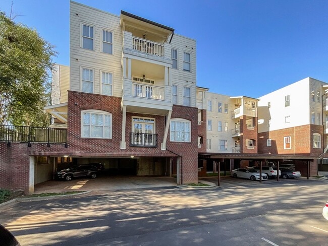 Building Photo - 518 Clarice Ave