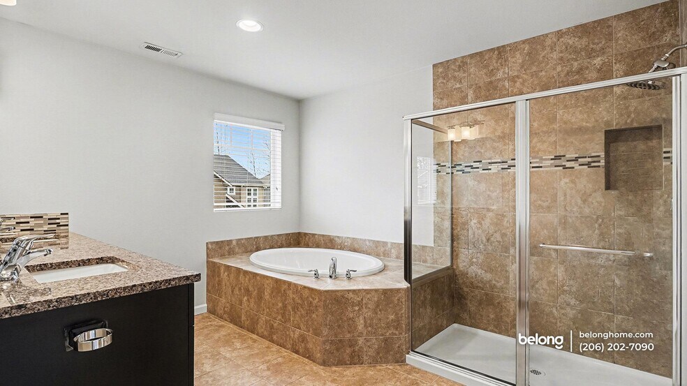 Building Photo - 25108 113th Ave SE