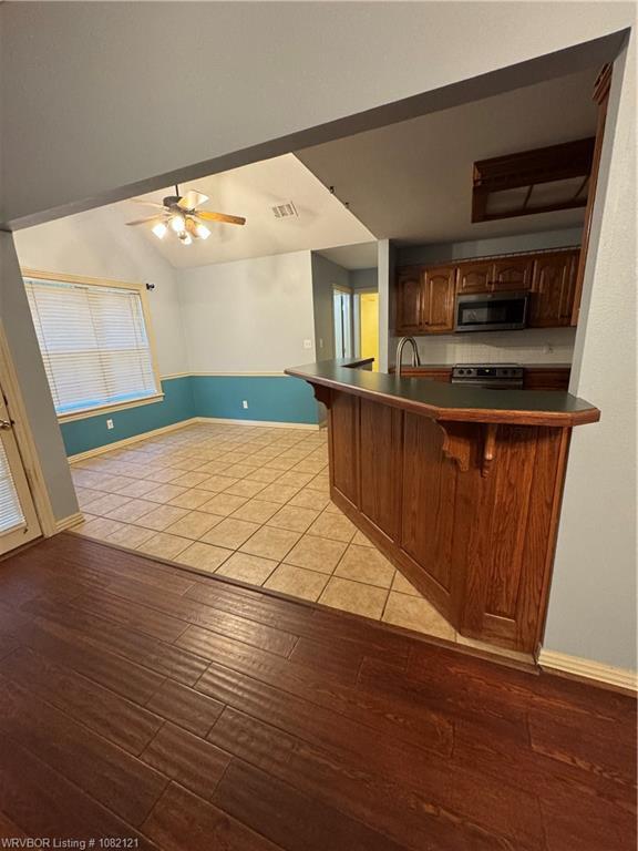 Building Photo - 3414 Pecan Grove Pl