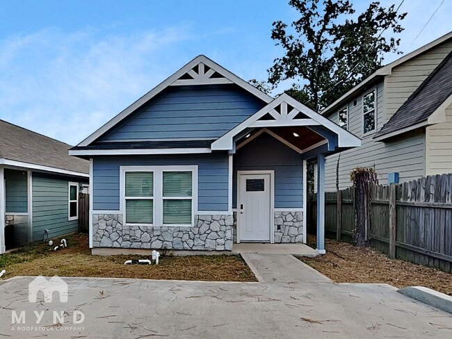 Building Photo - 16649 E Hammon