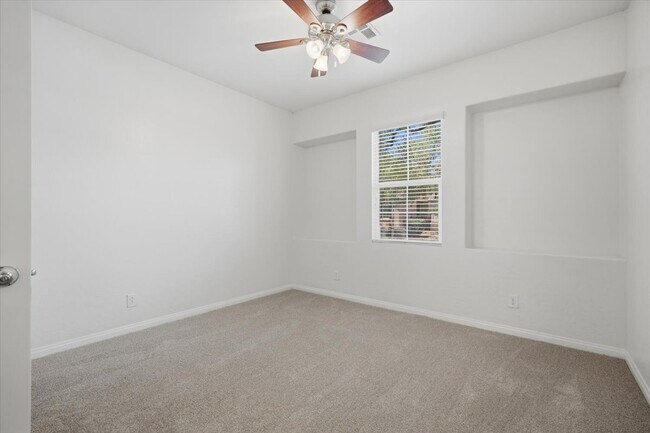 Building Photo - 8747 W Moon Crater Ave