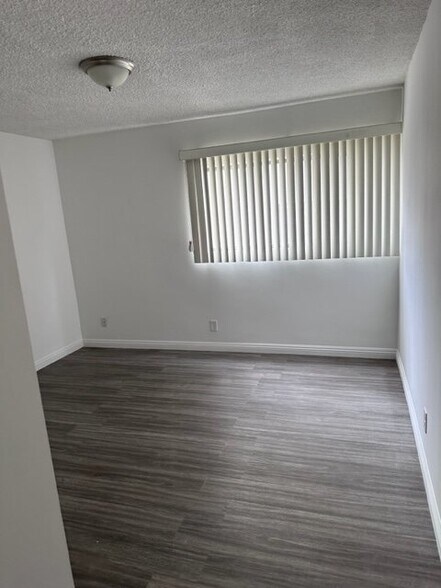 Building Photo - 440 Hayworth Ave