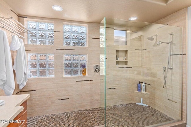 Building Photo - 9154 E Mohawk Ln