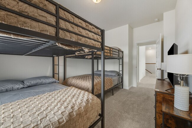 Building Photo - 2017 Ridge Runner Dr