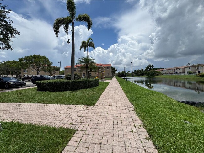 Building Photo - 6360 NW 114th Ave