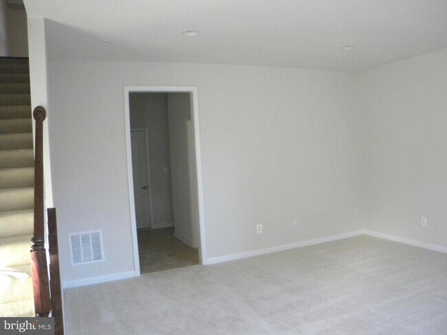 Building Photo - 22326 Tees Terrace