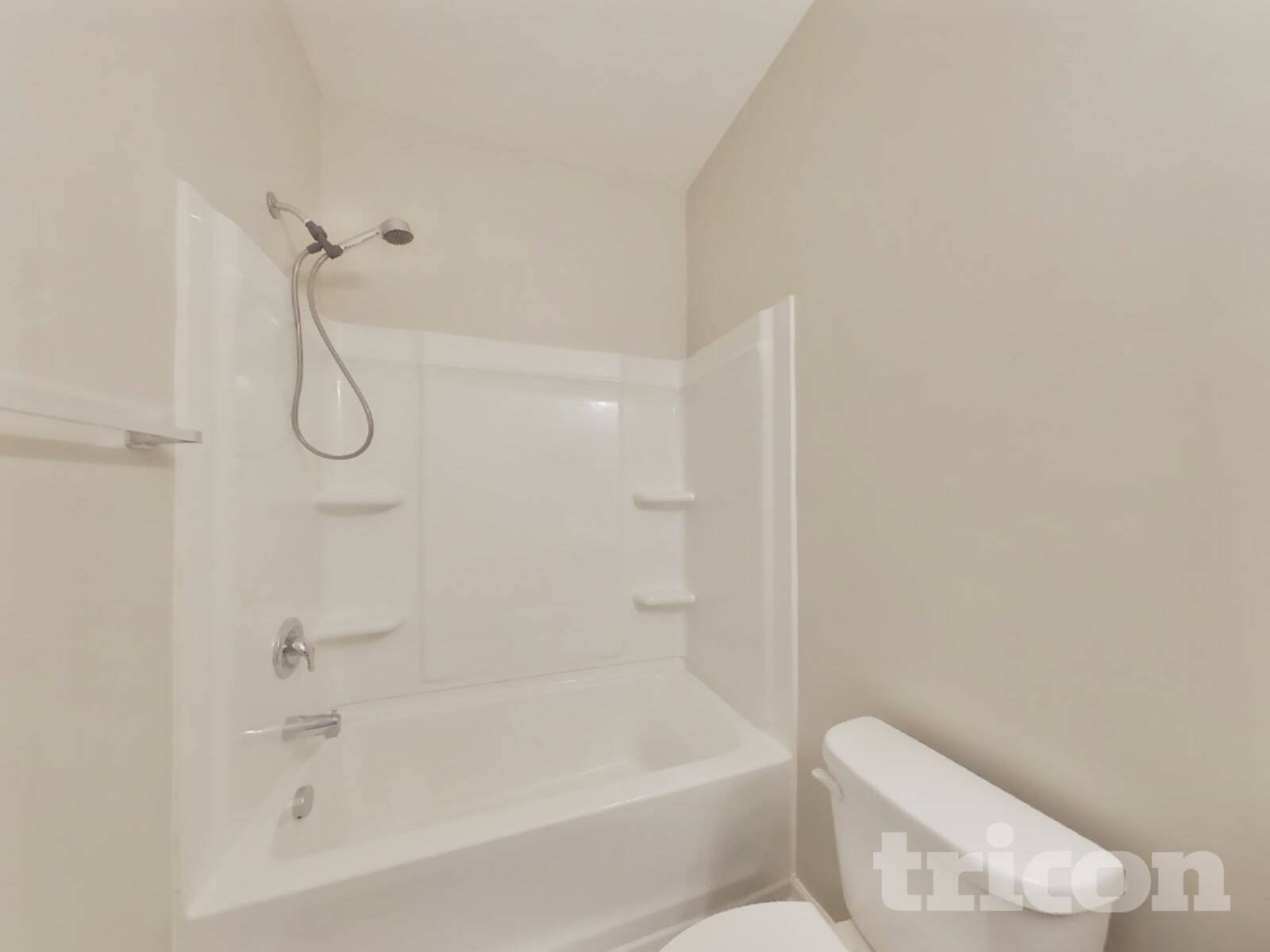 Building Photo - 3301 Pikes Peak Dr