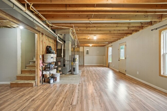 Building Photo - Beautiful Single Family Home, Sutter Woods...