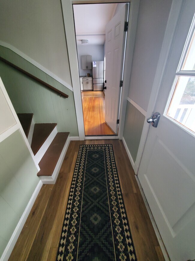 Building Photo - 38 Tuttle St