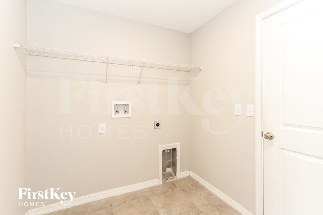 Building Photo - 12608 Lemon Pepper Dr