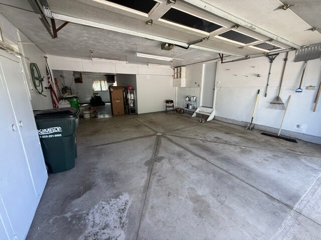 Building Photo - 31 Manning Dr