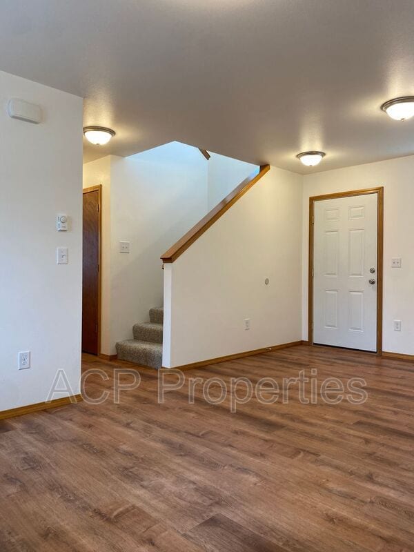 Building Photo - 5895 Cedar St