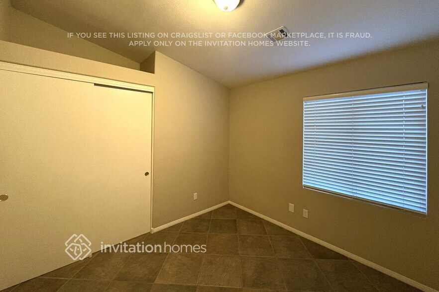 Building Photo - 809 Windhook St