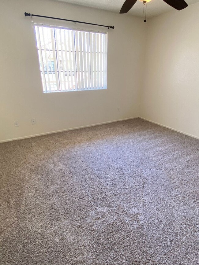 Building Photo - 2 Bedroom 2 Bath in Mesa