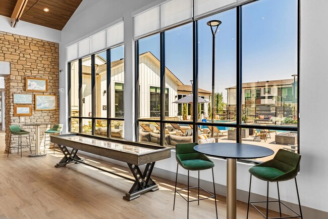 Building Photo - 10670 Jake Jabs Blvd