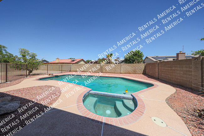 Building Photo - 8768 W Berridge Ln