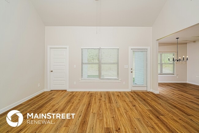 Building Photo - 1400 Brookhaven Dr