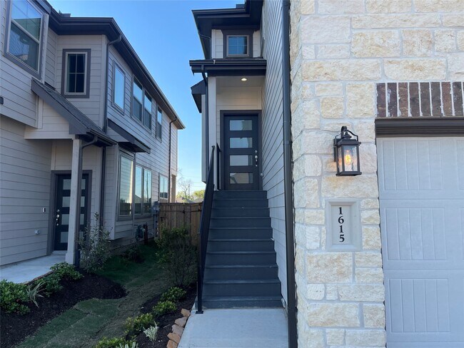 Building Photo - 1615 Rustling Creek Dr