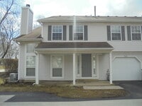 Building Photo - 302 Teak Ln