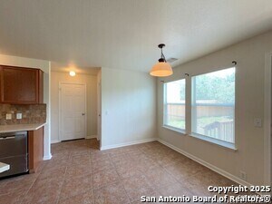 Building Photo - 15742 Cotton Tail Ln