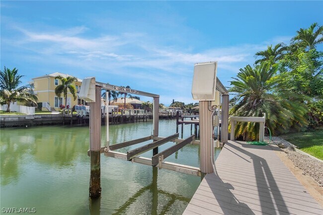 Building Photo - 1741 Piedmont Ct