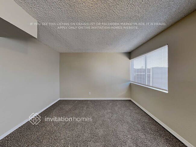 Building Photo - 17435 N 29th Ave