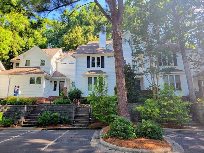Building Photo - 3813 Carnegie Ln