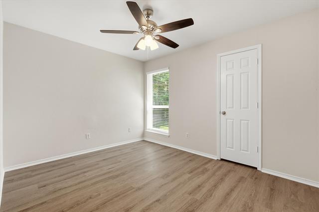 Building Photo - 7913 Pebblebrook Dr