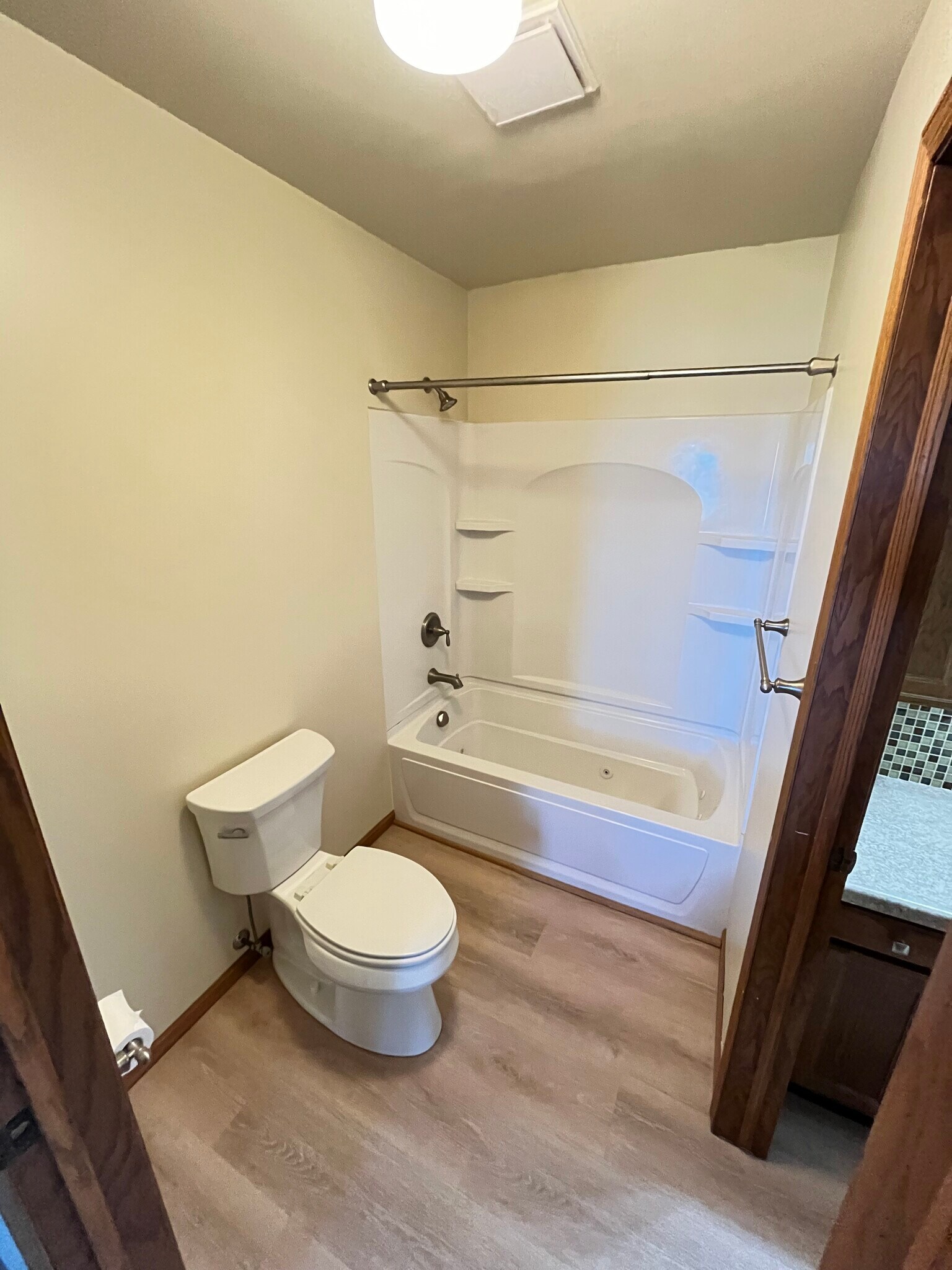 Upstairs bathroom - 203 13th Ct