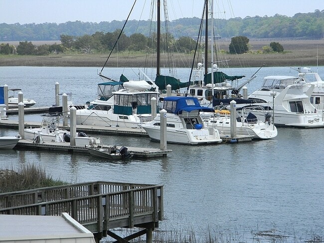 Building Photo - *APPLICATION PENDING!* Thunderbolt Harbour...