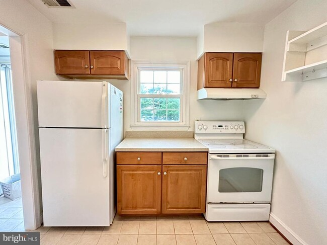 Building Photo - 14434 Cool Oak Ln